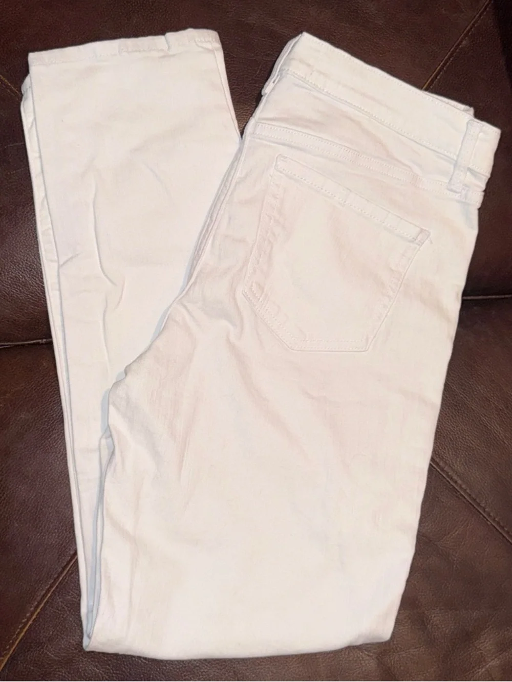 Gloria Vanderbilt Women’s Straight Jeans in White